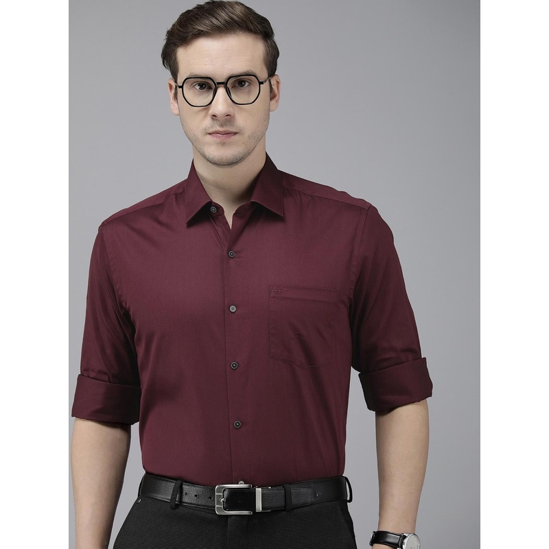 Arrow Solid Pure Cotton Manhattan Slim Fit Formal Shirt