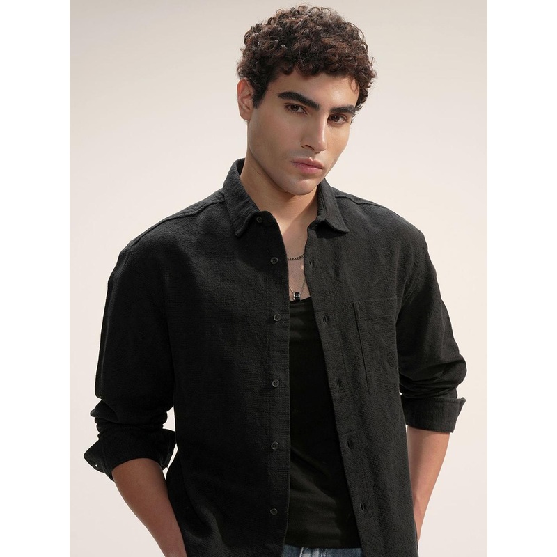 HIGHLANDER Textured Cutaway Collar Relaxed Fit Cotton Shirt
