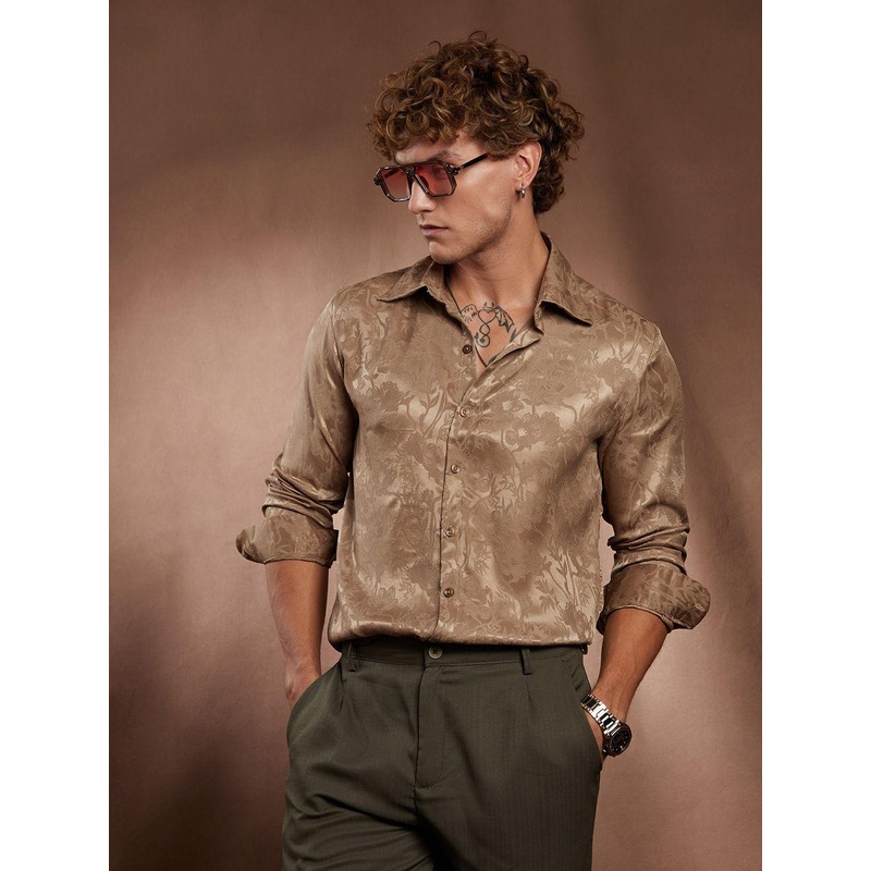 Campus Sutra Flora-Textured Self Design Comfort Regular Fit Casual Shirt