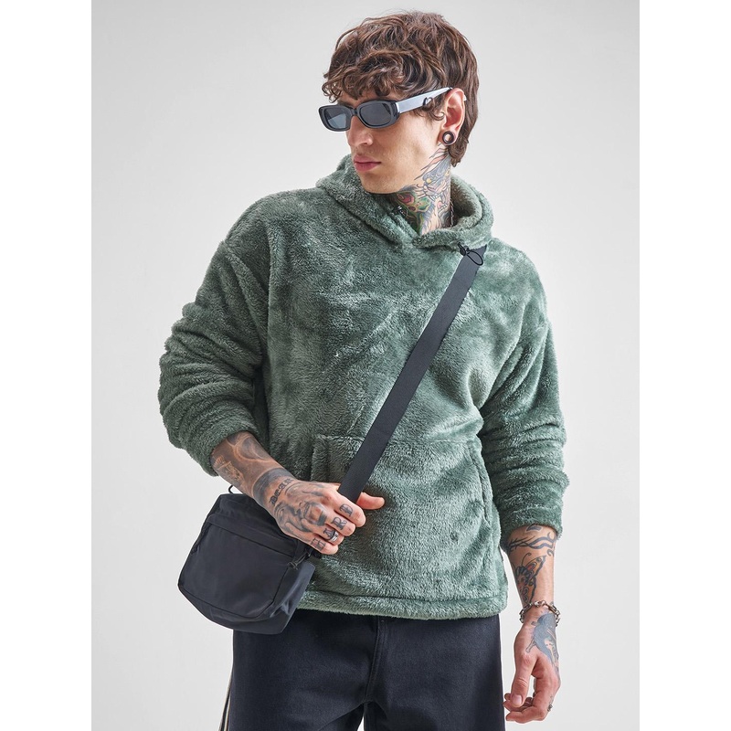 HIGHLANDER Relaxed Fit Drop Shoulder Sleeves Hooded Pullover Sweatshirt