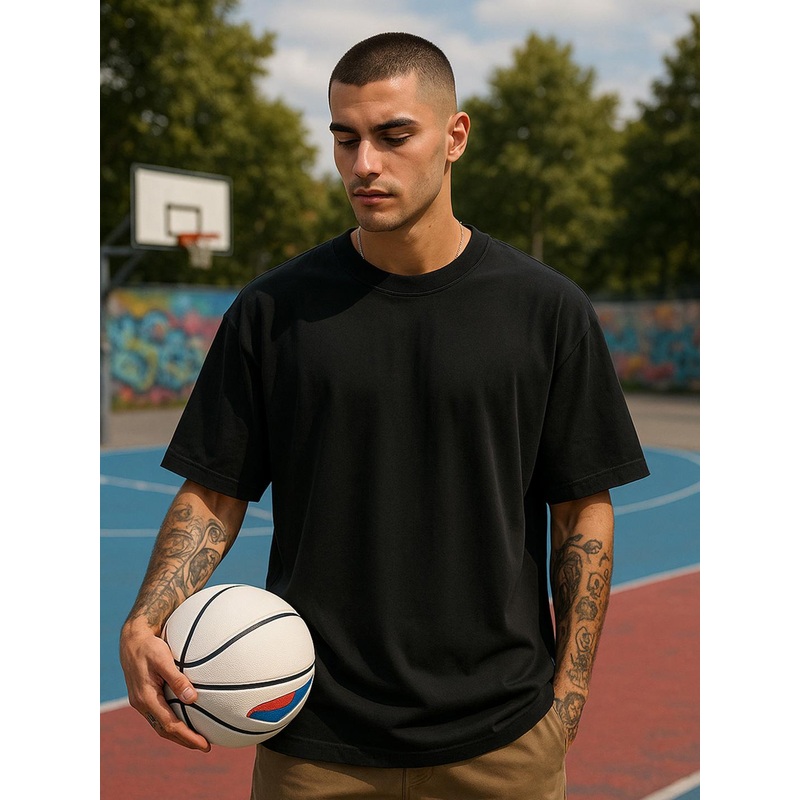 VEIRDO Men Black Solid Round Neck Relaxed Fit Pure Cotton Oversized T-shirt