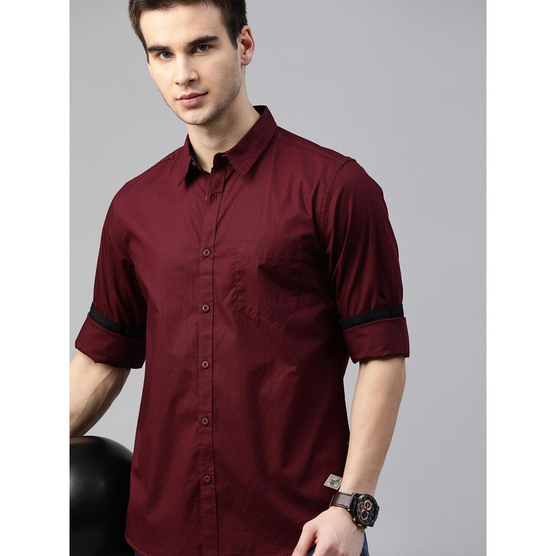 Roadster Men Burgundy Cotton Casual Shirt