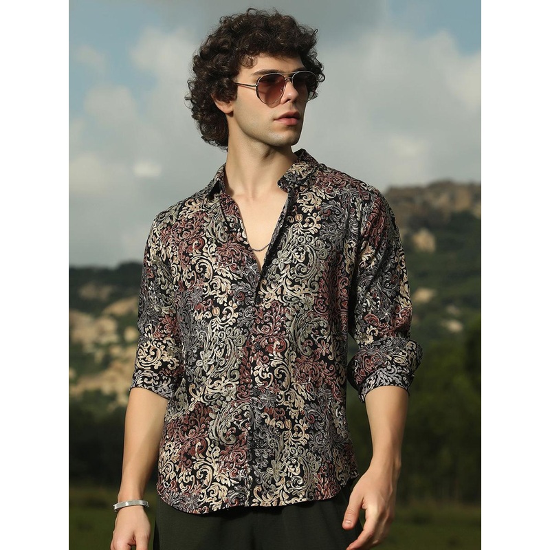 Campus Sutra Men Relaxed Fit Button-Down Collar Floral Printed Casual Shirt
