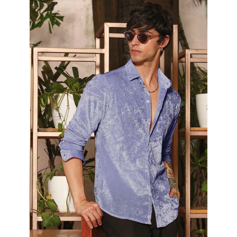 Campus Sutra Men Spread Collar Comfort Casual Shirt