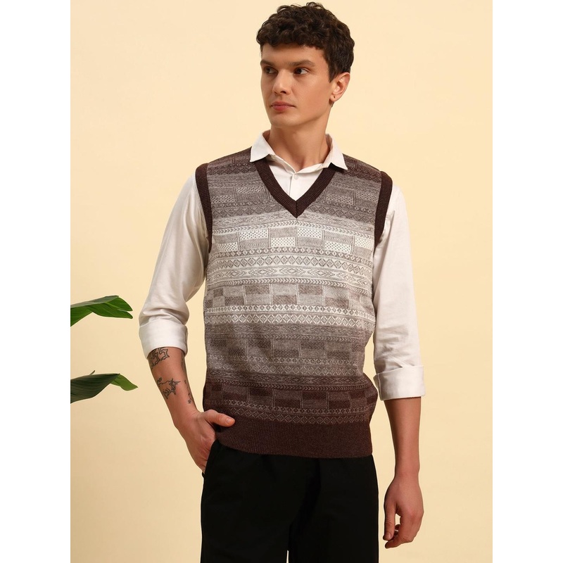 BUDAPEST Men Colourblocked Woollen Pullover