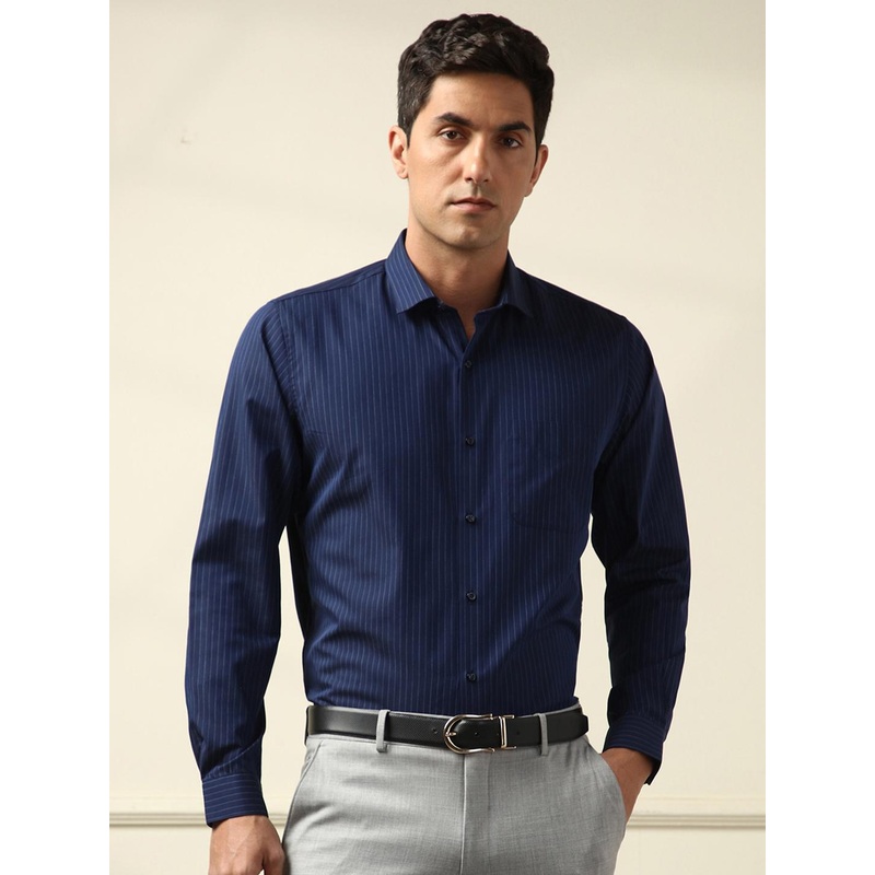 Peter EnglandMen Slim fit striped cotton formal shirt