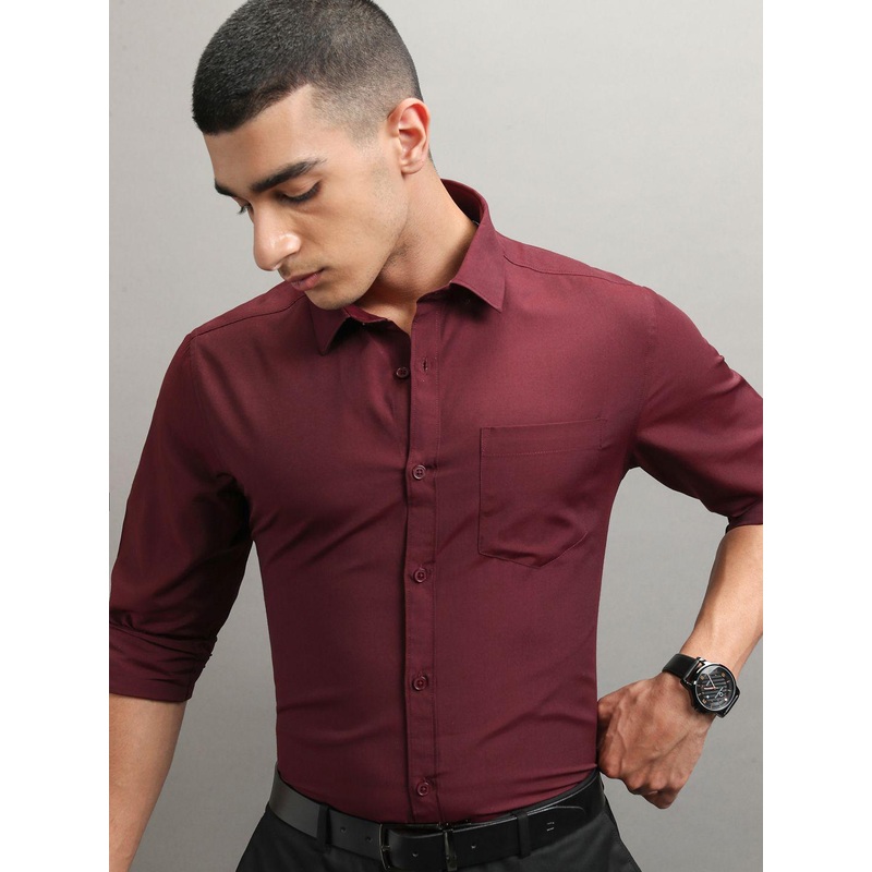 Highlander Men Burgundy Solid Formal Slim Fit shirt