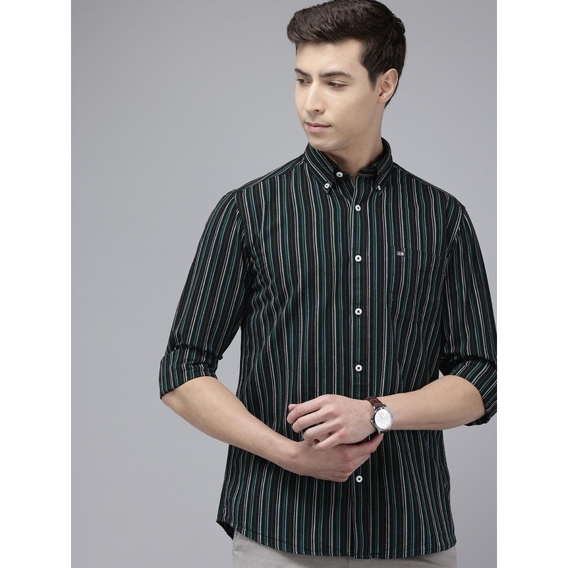 Arrow Pure Cotton Manhattan Slim Fit Button-Down Collar Striped Casual Shirt