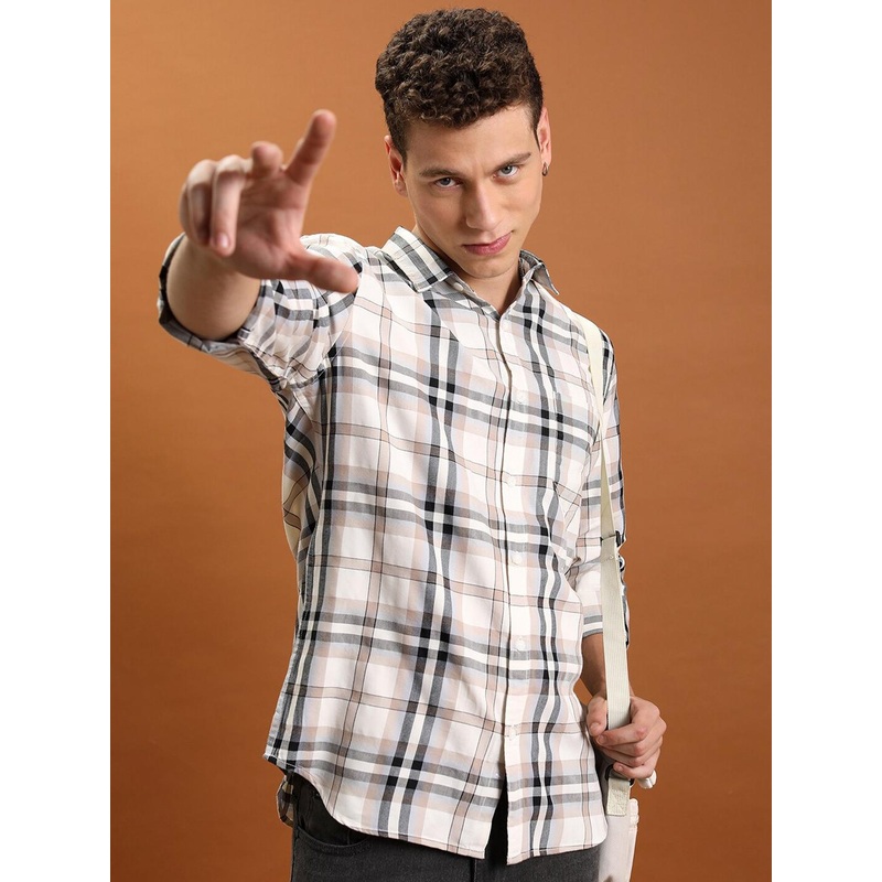 HIGHLANDER Men Cream Slim Fit Casual Shirt