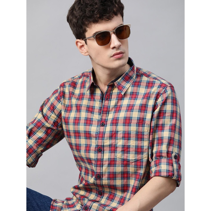 Roadster Men Cream Coloured & Red Pure Cotton Tartan Checked Casual Shirt