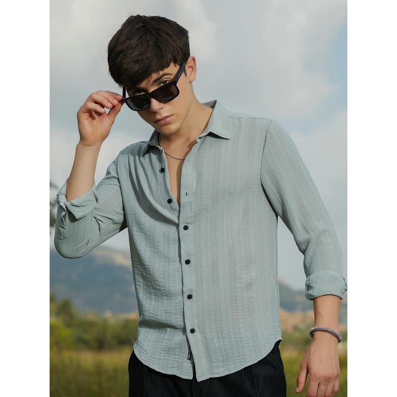 Campus Sutra Men Relaxed Fit Spread Collar Textured Casual Shirt