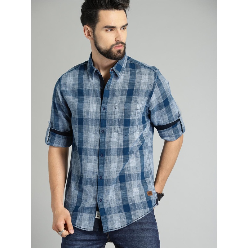 Roadster Men Blue & White Checked Structured Casual Shirt