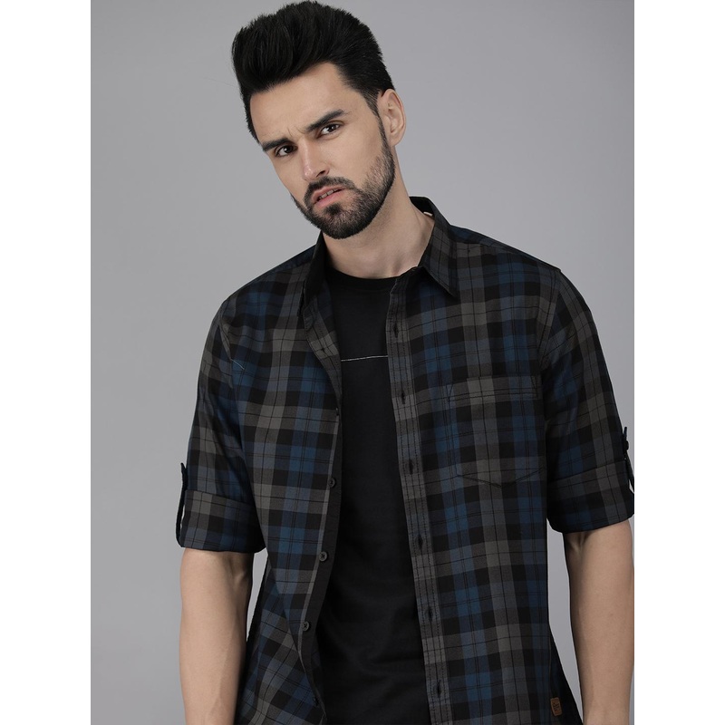 Roadster Men Grey & Blue Slim Fit Checked Casual Shirt