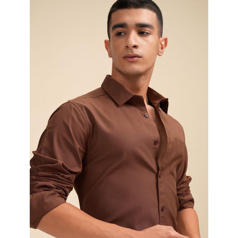 HIGHLANDER Men Solid Casual Shirt