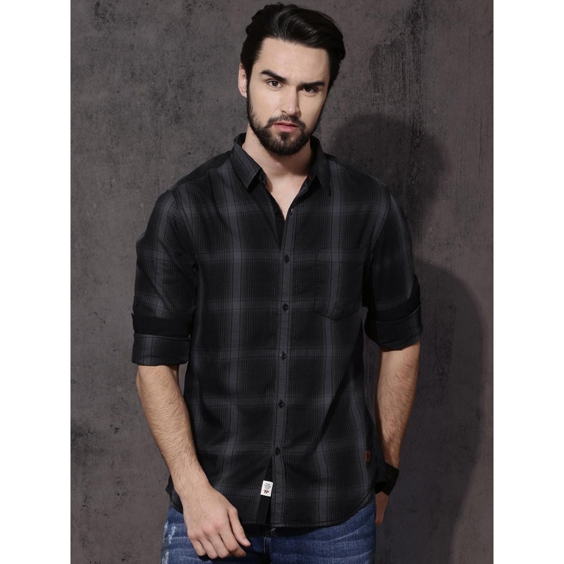 Roadster Men Black & Grey Shadow Check Casual Shirt