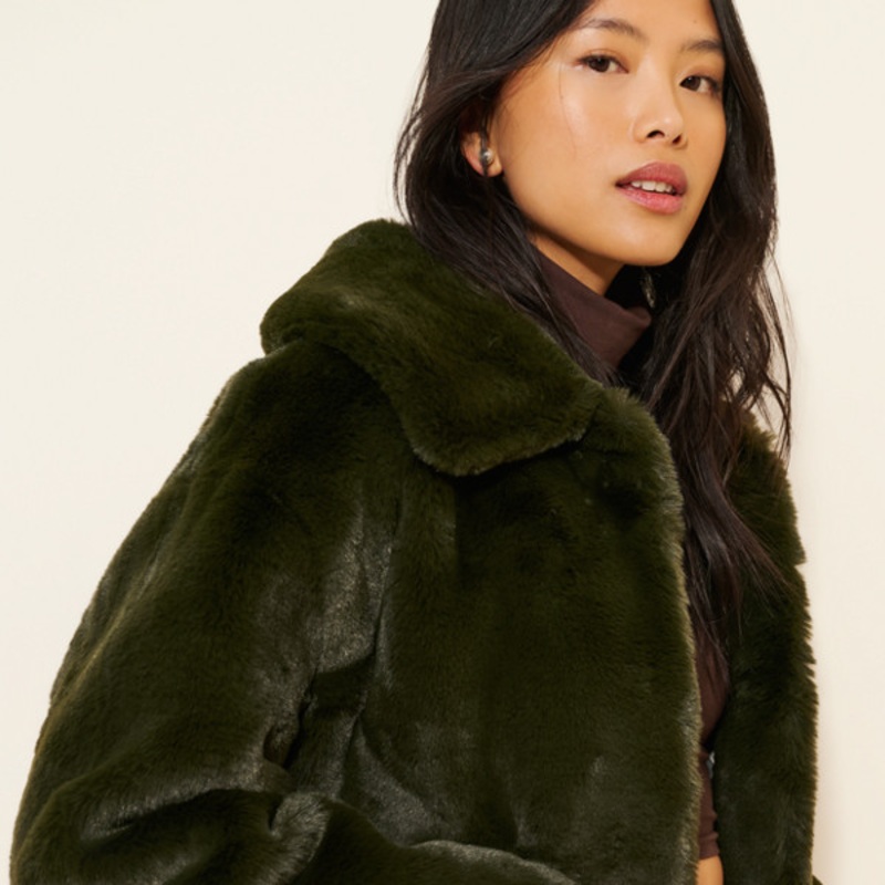Traci Cropped Faux Fur Coat