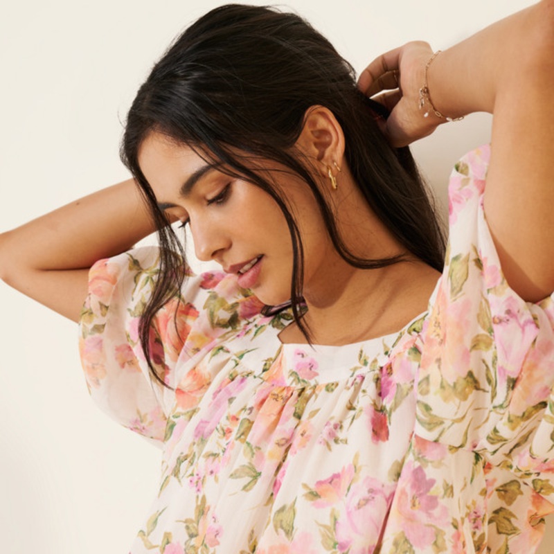 Floral Bubble-Hem Babydoll Blouse