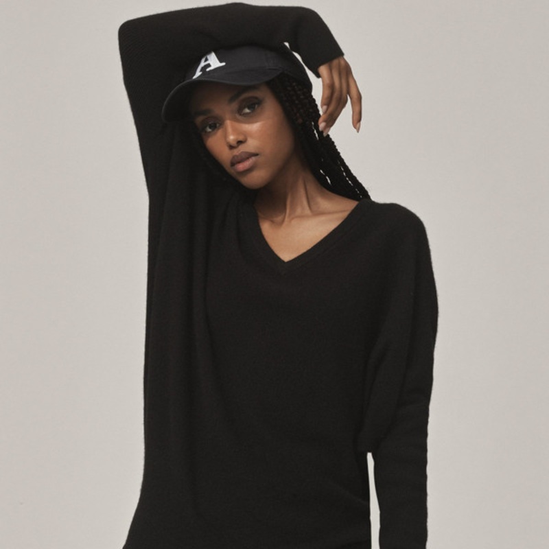 The Charley Cashmere Relaxed V-Neck Sweater