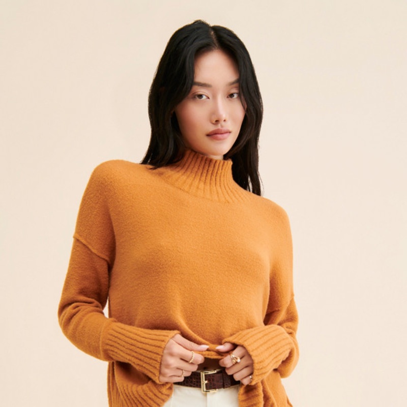 Vancouver Knit Turtleneck