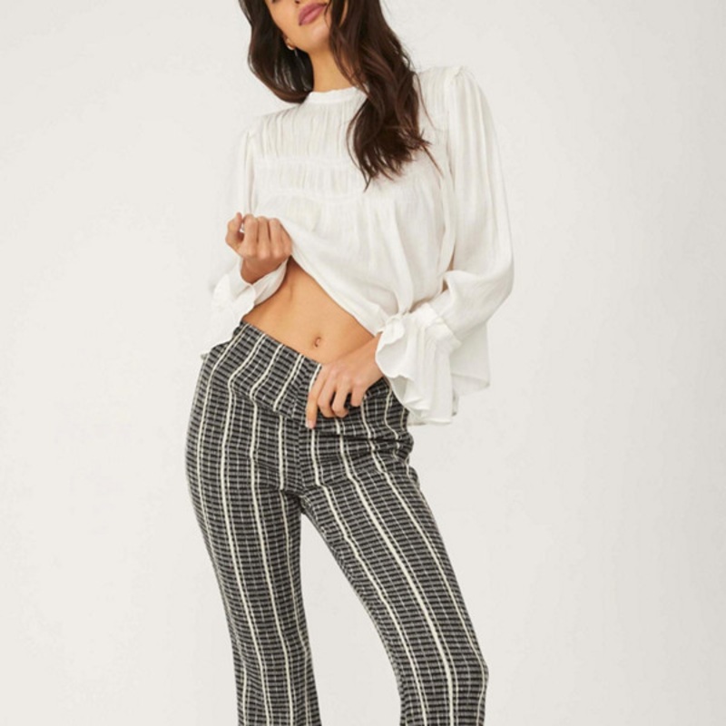 Fine Line Slim Pants