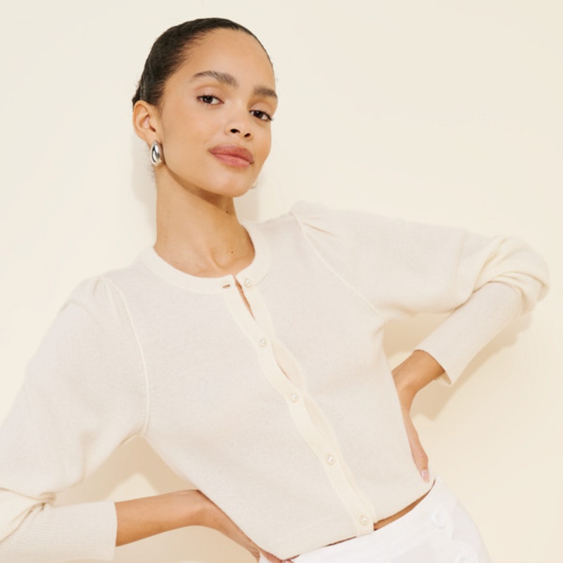 High-Rise Scallop Shorts