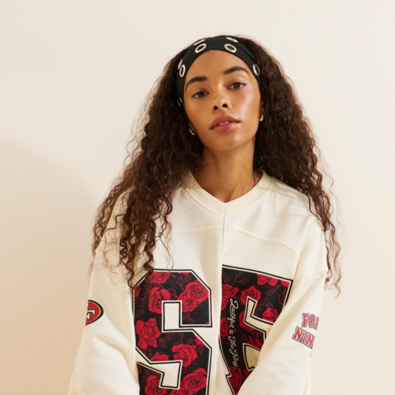 San Francisco 49ers Oversized Fleece V-Neck Sweatshirt