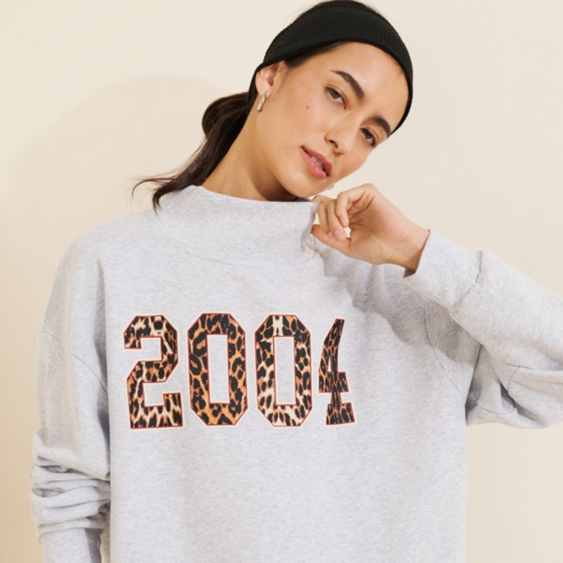 2004 Leopard Print Graphic Fleece Mock Neck Pullover