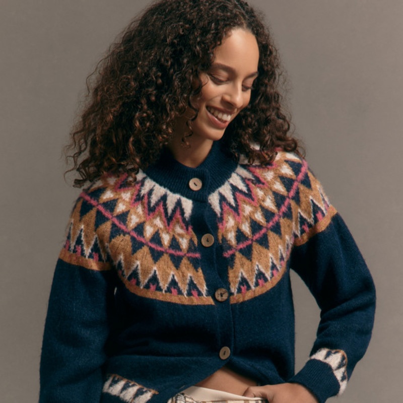 Crew-Neck Cozy Fairisle Cardigan Sweater