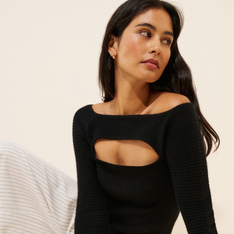 Cashmere Ribbed Cut-Out Off-The-Shoulder Sweater