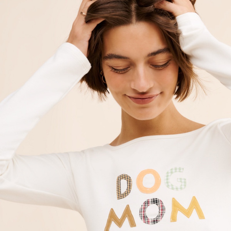 Dog Mom Long Sleeve Tee
