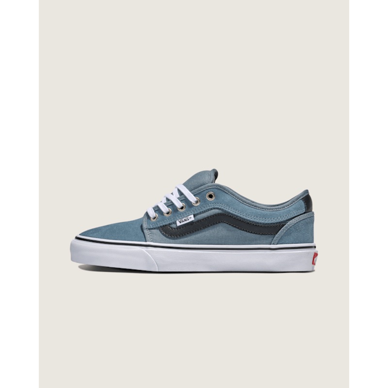 Skate Chukka Low Sidestripe Shoe